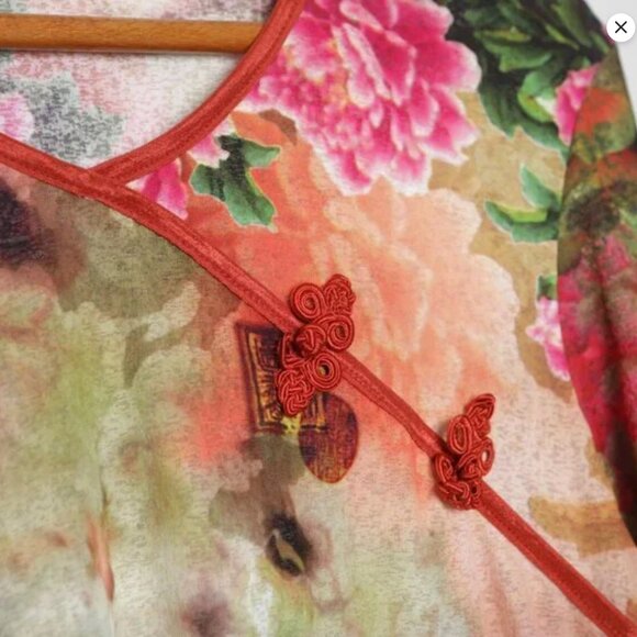 Vibrant Floral Print Blouse Top 3/4 Sleeve Frog Closure Accent Stretch Shirt - Picture 6 of 9